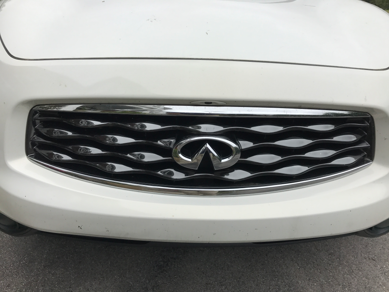 Sorry for the crappy photos. I was pressed for time. Car also needs Svended. Bad.